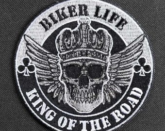 Biker Life King Of The Road Gekroonde Schedel met Vleugels MC Club Geborduurd Ijzer Op Motorjas Biker Vest PATCH