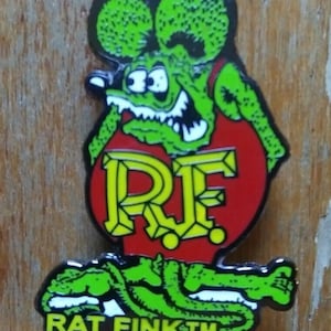 RAT FINK Lapel Pin Ed &quot;Big DADDY&quot; Roth Licensed Red & Green