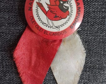Przypinka St. Louis Cardinals N.L. Champs z 1967 roku, World Series Ole! Ole! El Cardos!
