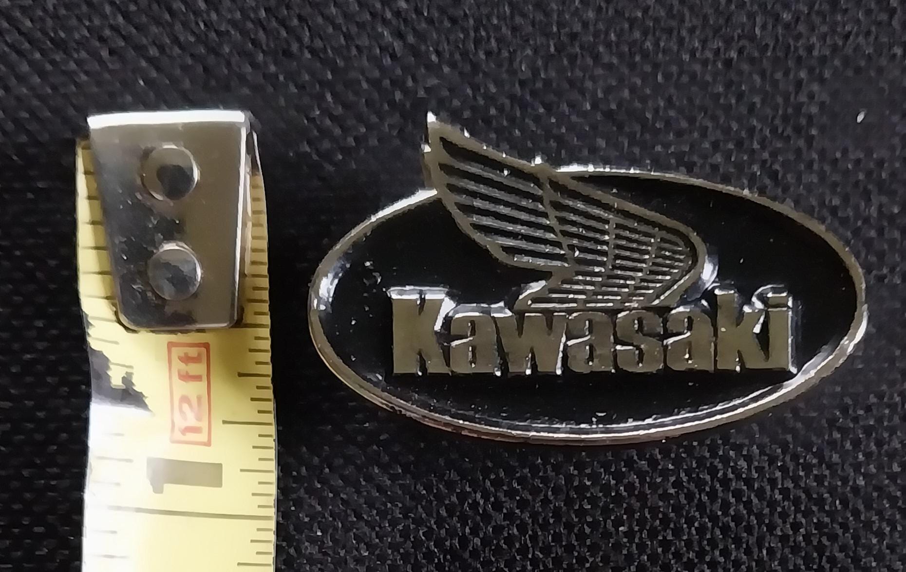 1%13 カワサキ ロゴ デッドストック ビンテージ ピンバッジ Kawasaki