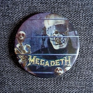 RARE Vintage MEGADETH Vic Rattlehead Heavy Metal Thrash Band Pin Pinback Button Badge