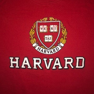 Vintage 1980s Harvard University T Shirt MEDIUM LOGO 7 80s Single Stitch Massachusetts College Soft image 1