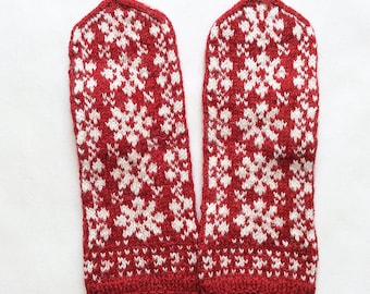 Mittens. Hand knitted mittens, wool mittens, women mittens, colorful mittens, Nordic mittens, Latvian mittens