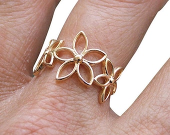 Gold Ring, Flower Ring, Floral Ring, Band Ring, Dainty Ring, Gold Plated Ring