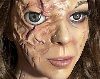 El busto de exhibición o relleno de espuma de "Josette" de DARK SHADOWS de 1966