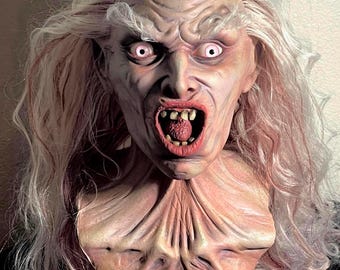 El busto relleno de espuma CRONE