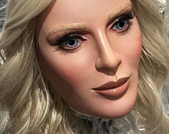 Máscara de confesiones de la reina del pop
