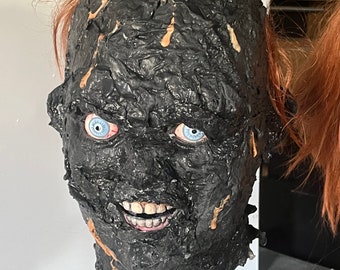 Máscara de exhibición de cabeza completa de Burnt Charles