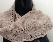 Seidige Wolle Strumpfband und Spitze stricken Spitze Schal - Original Design Hand stricken von mir