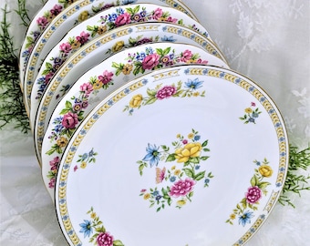 Royal Crown Derby Traditional Imari Pattern 2451 Footed Tea