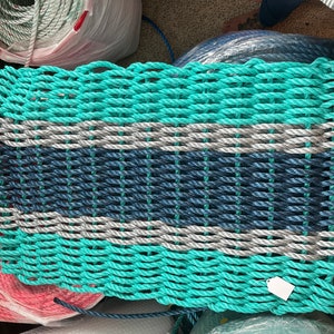 Tri color float rope mat
