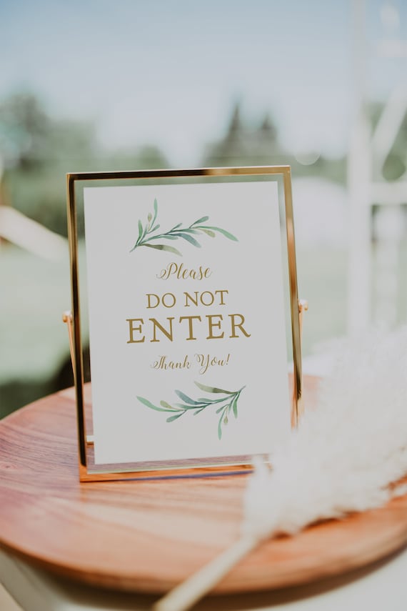 Please Do Not Enter Sign, Printable No Entry Sign in 5x7", 8x10" and 16x20", Greenery Wedding Sign, Download and Print