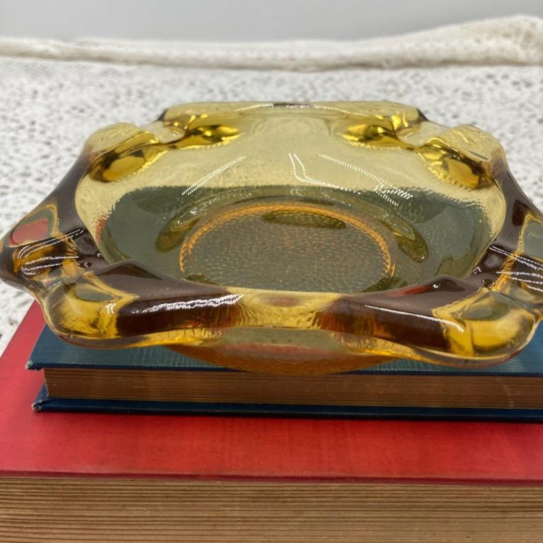 Planet Of The Vapes: How Big A Problem Are E-cigarettes, And Where Can Australia