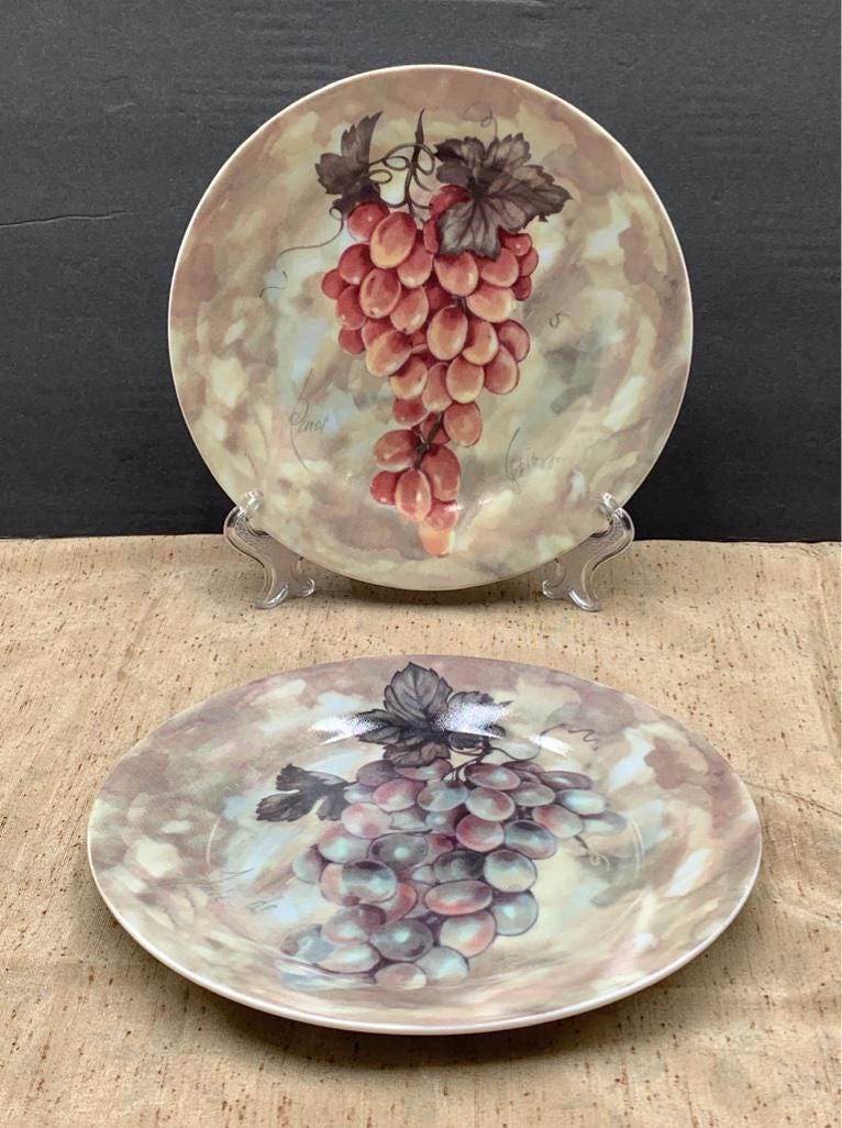 Godinger Floral Accent Dish – Pearlized Serving Plate For Desserts, Appetizers, Salad (10.4 Inches) - View #10