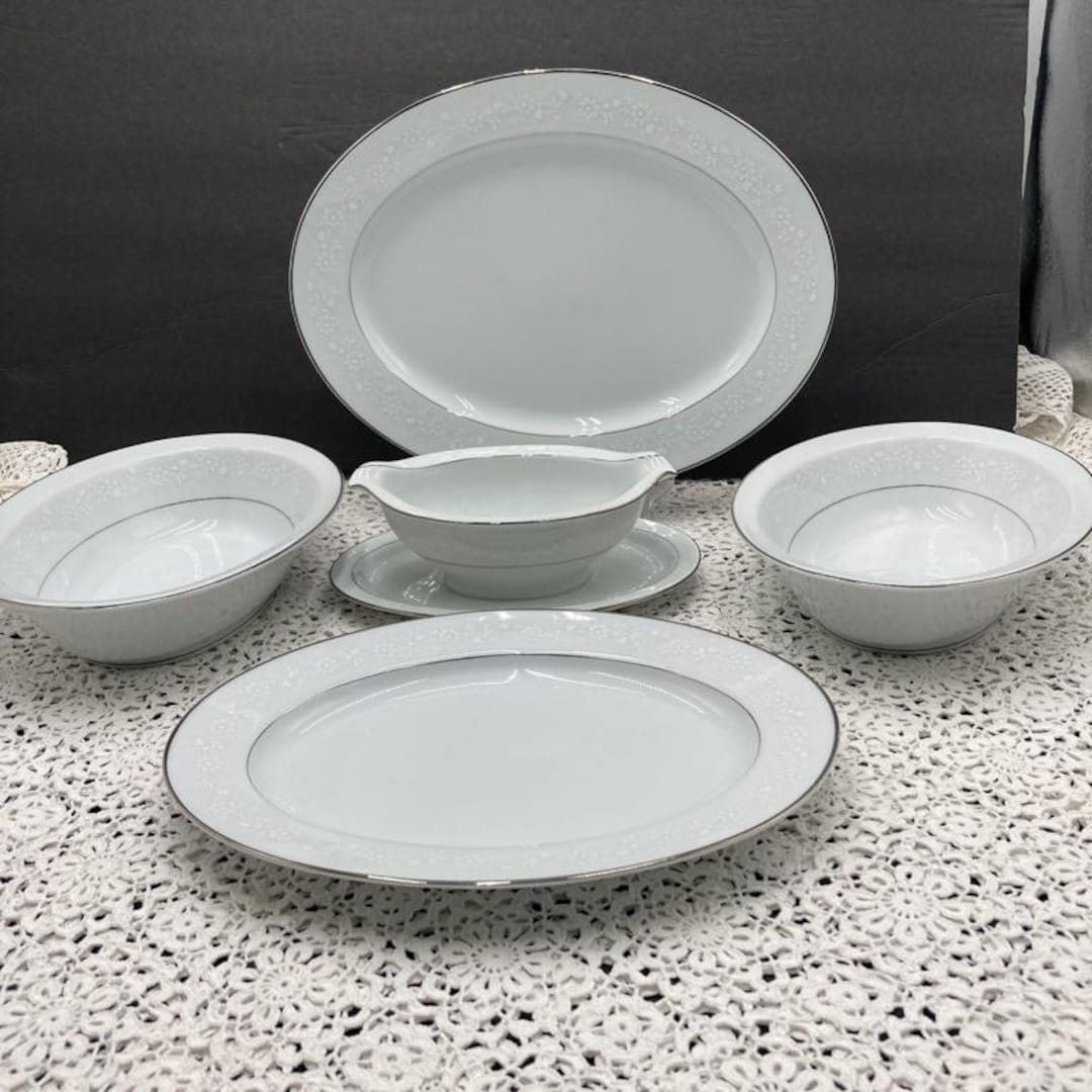 Vintage Noritake Buckingham Serving Platters and Bowl: Platinum