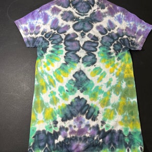 Men’s SMALL Wigwag Tie Dye
