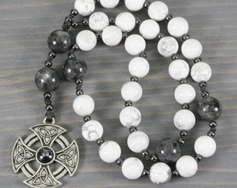 Anglican rosary in white howlite and larvikite with a Celtic cross on hand-knotted cord