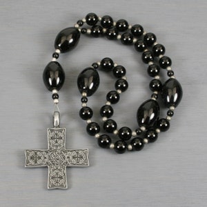 Anglican rosary in obsidian and black onyx with an antiqued pewter cross with Celtic design image 2