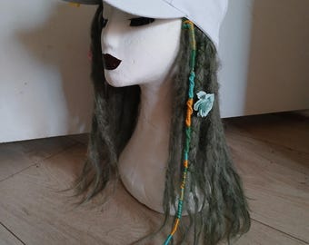 Grüne Dreadlock-Perücke mit Blumen – Blumenmädchen-Dreadlock-Mütze für Festivals
