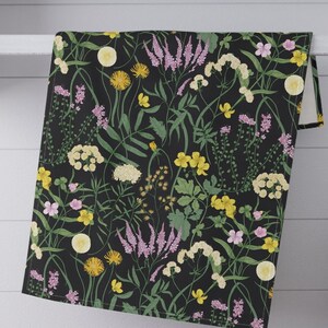 Wild flowers Kitchen Towel Summer dish spring kitchen decor green yellow flowers tea towel vintage hostess gift kitchenware housewarming