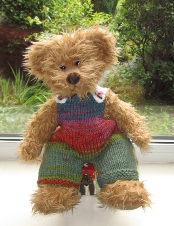 multi coloured teddy bear