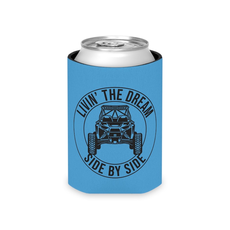Livin' The Dream Side by Side Can Coozie, UTV Rider Gift Blauw