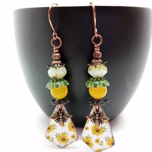Sunny Sunflower Earrings with Copper Bee Charms, Lightweight Summery Yellow White Green Sunflower Dangle Earrings, OOAK Nature lover jewelry