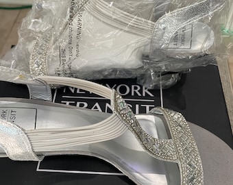 Ladies New York Transit  shoes new in box