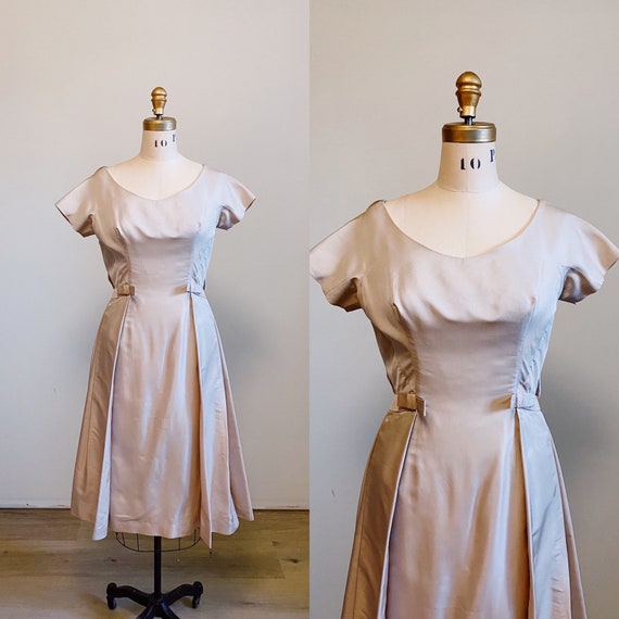 1950s Draped Cream Satin Gown with Bows | 26 inch… - image 1