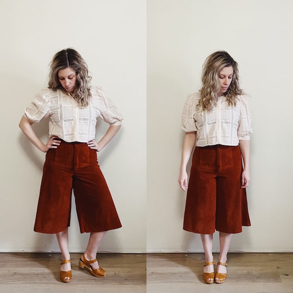 1970s Suede Gaucho Pants Size Medium