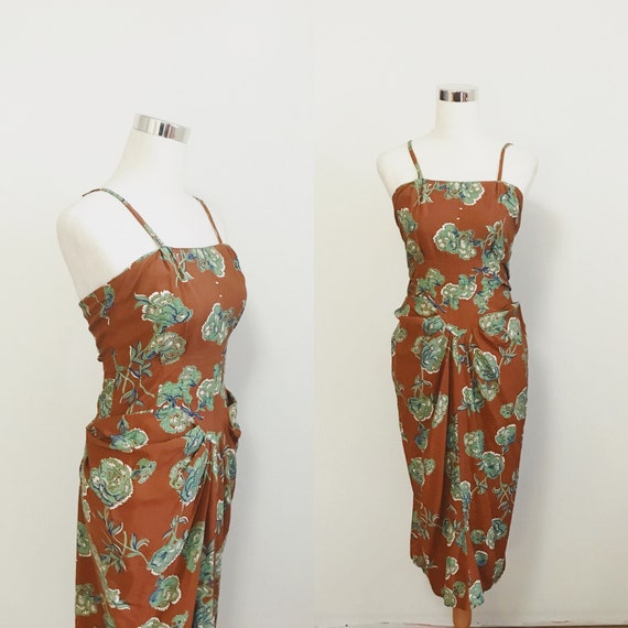 1940s Rayon Old Hollywood Floral Novelty Print Tik