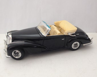 Modellauto 1:18," Mercedes Benz 300 S 1955".