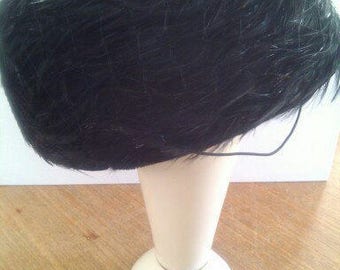 Vintage women's hat with ostrich feathers