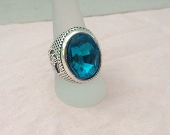 Ring with stone vintage