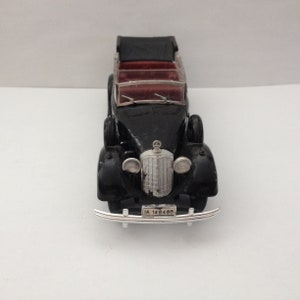 Model car 1:43,Mercedes Benz 770 of Rio. image 2