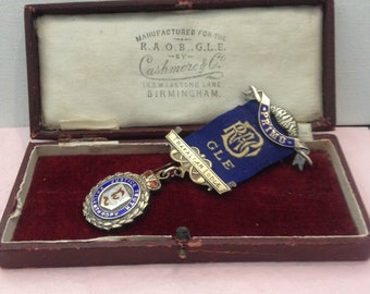 Masonic Order with box from 1929 sterling silver gold plated