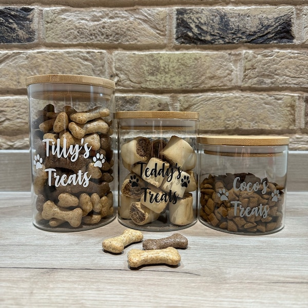 Personalised Dog Treat Jar Pet Treat Storage Jar Glass Jar with Bamboo Lid Dog Gift