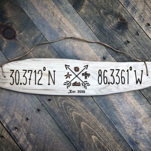 Custom Crossed Arrows Coordinate Sign | Driftwood Wall Art Sign | Personalized Shore House gift Housewarming beach Nautical decor Coastal