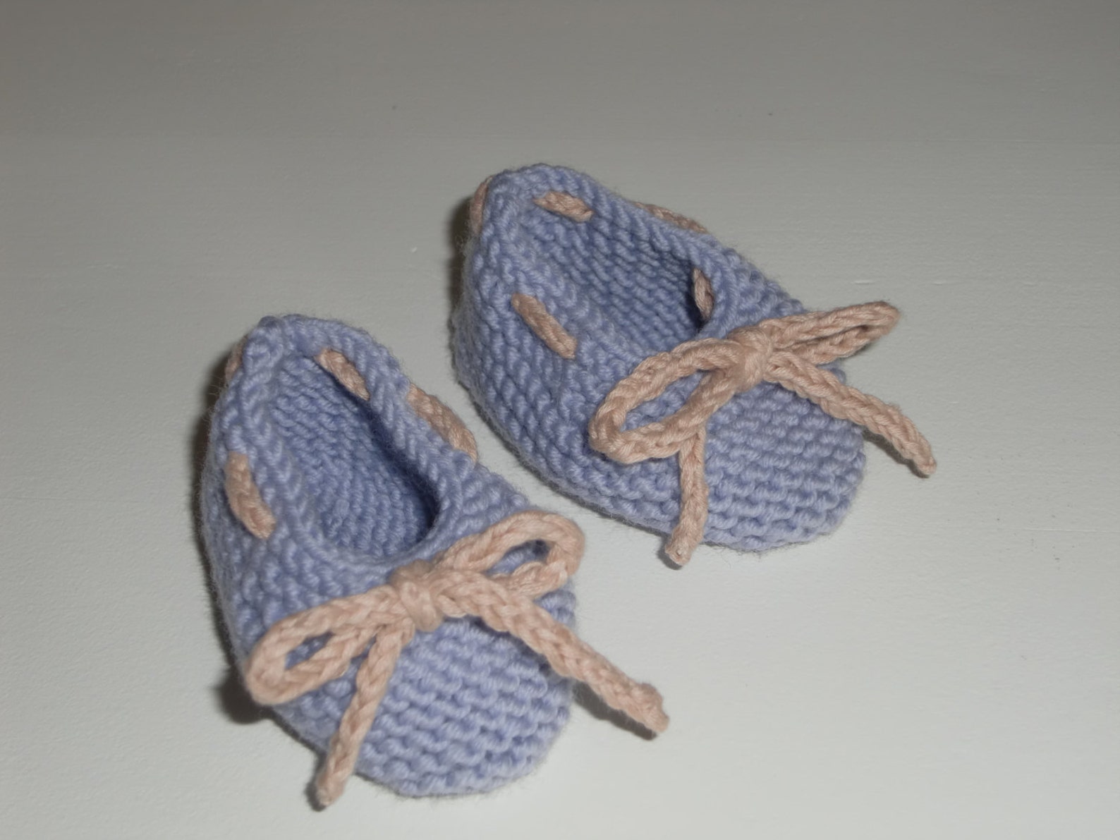 haf baby ballet shoes pdf knitting pattern in sizes newborn, 0-3 and 3-6 months