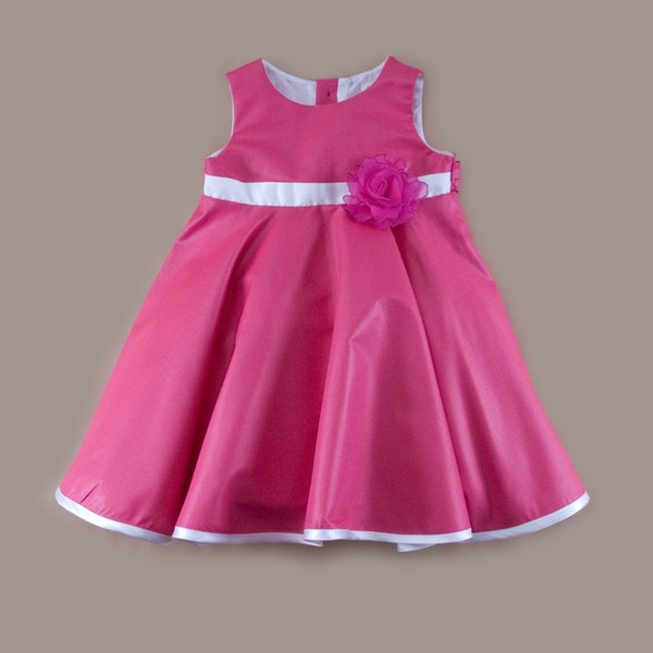 Robe de cérémonie en fuchsia pour bébé