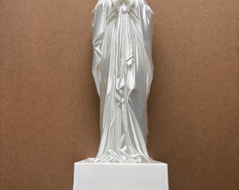 7” Virgin Mary statue
