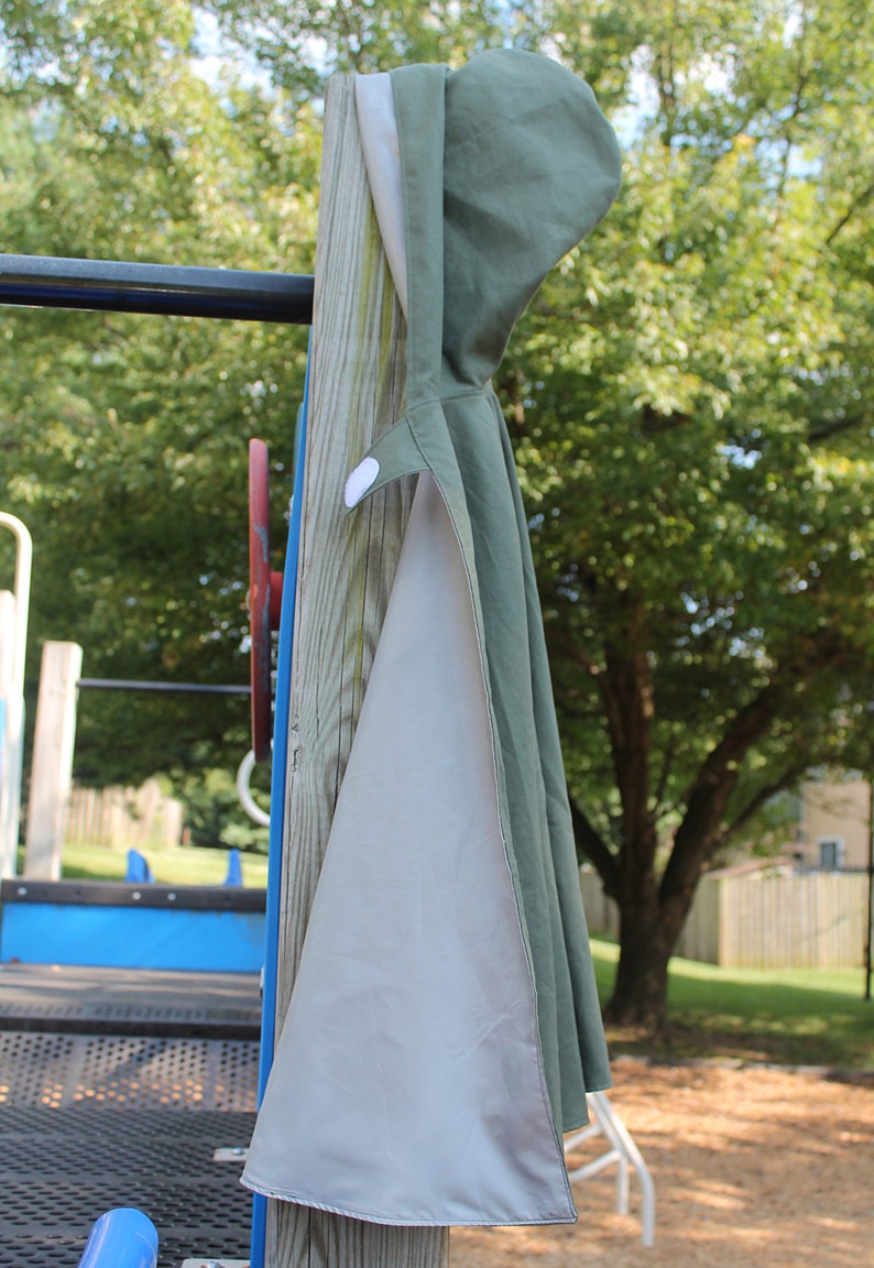 Reversible Hooded Kid's Cape Sewing Pattern Toddler afbeelding 3