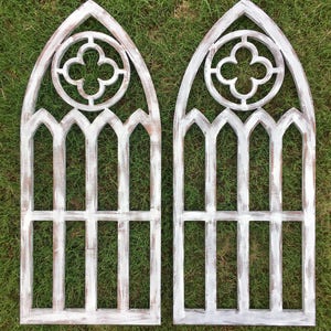 Farmhouse Arched Frames with Quatrefoil set of two