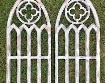 Farmhouse Arched Frames with Quatrefoil set of two