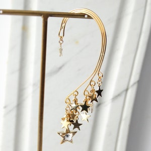 STAR LIGHTS// Gold dangle ear cuff, Swarovski crystal star, Star cluster, Wrap earring, Great Gift image 4