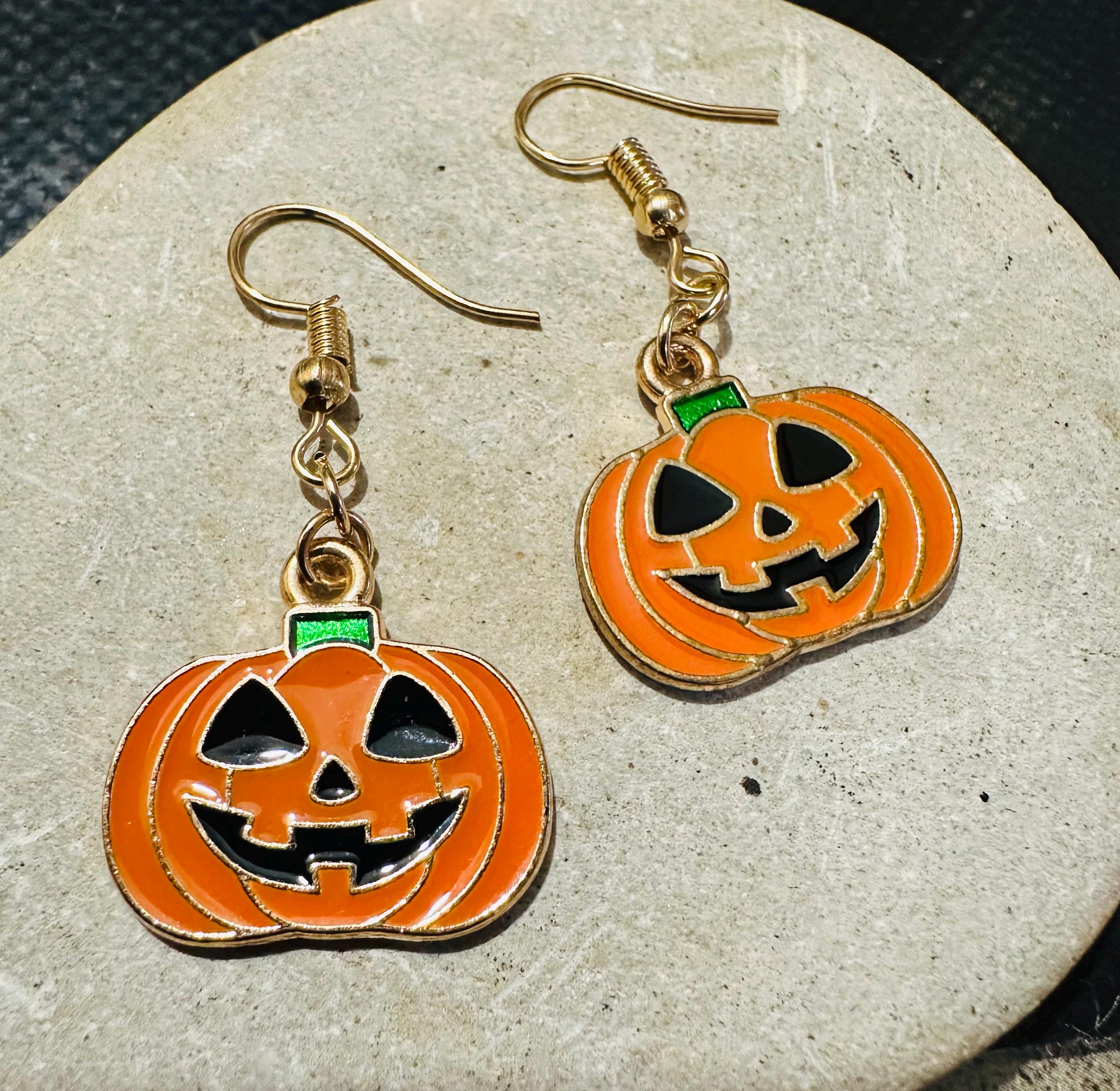 Accessoires de breloques d'Halloween en émail personnalisés pour bricolage Horre