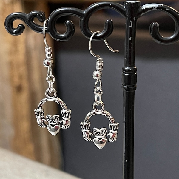 Boucles d'oreilles en métal argenté Buffy contre les vampires angel coeur love amour