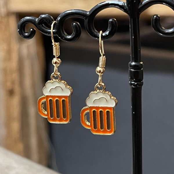 Boucles d’oreilles pendante en métal rose doré Choppe de bière beer biere mousse