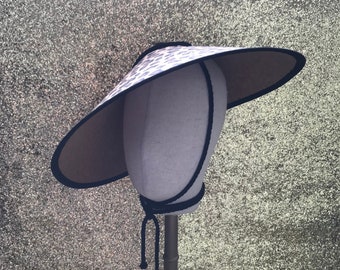 Vintage 1950s style conical cork summer hat - foldaway and reversible !! 6 colours - In stock