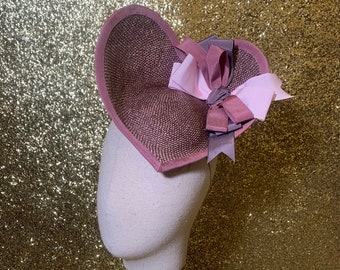 In stock -  40's inspired straw 'sweet heart' tilt hat